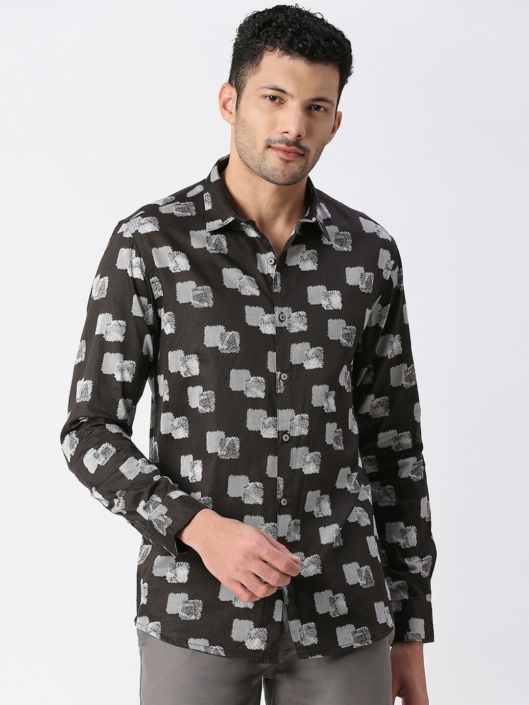 

SNX Tailored Fit Geometric Printed Pure Cotton Casual Shirt, Black