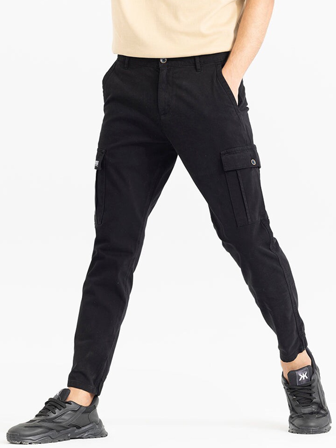 

Snitch Men Smart Slim Fit Mid-Rise Joggers, Black