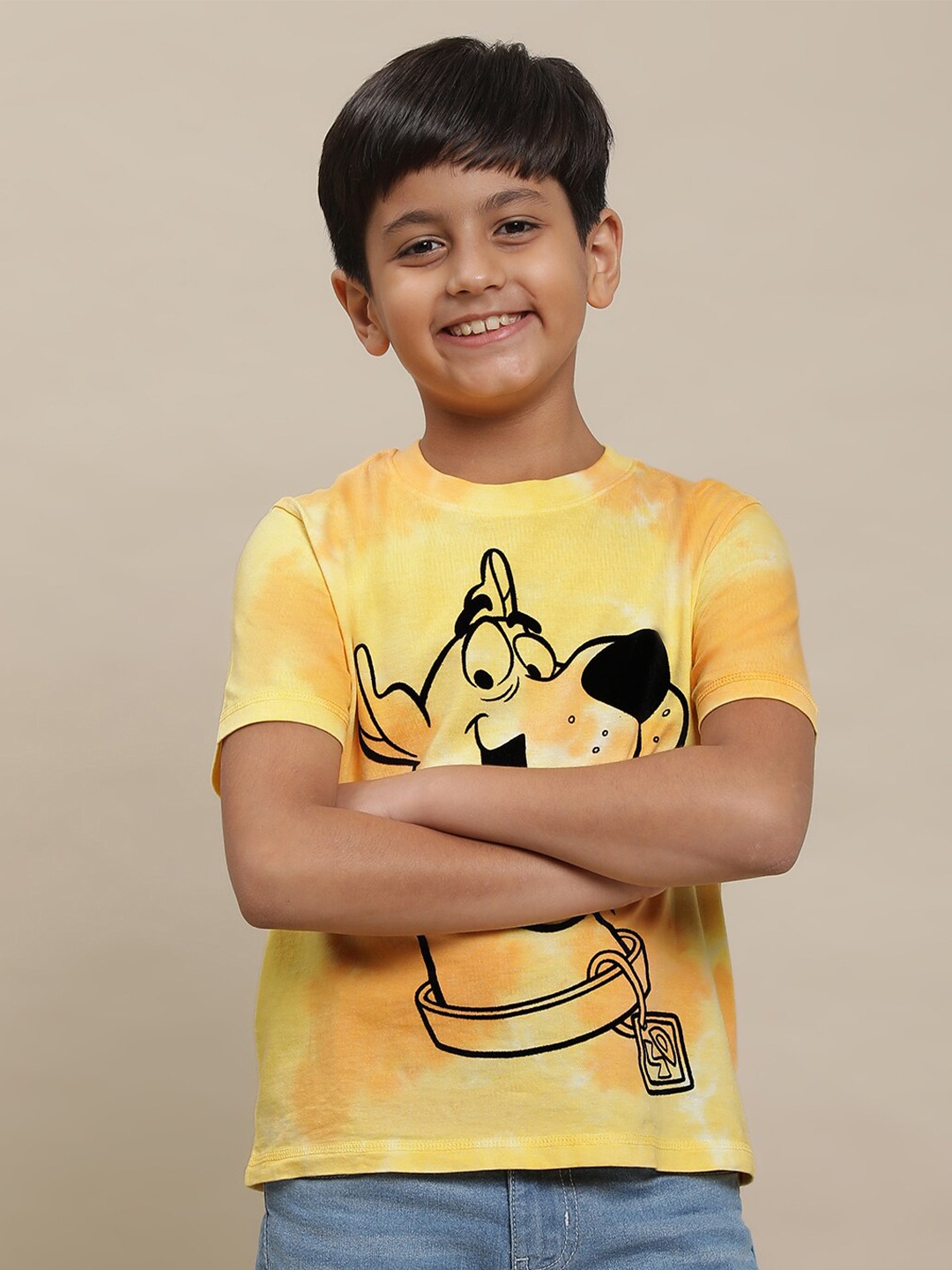 

Kids Ville Boys Scooby Doo Printed Pure Cotton Tshirt, Yellow