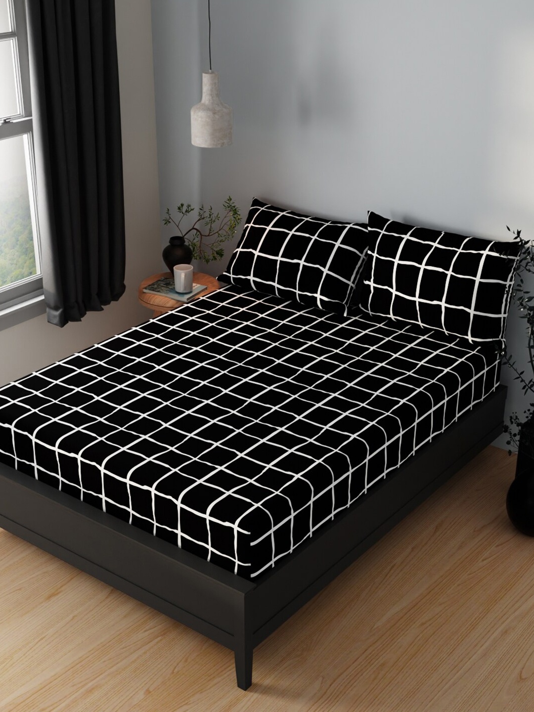 

KOPA Black & White Geometric Cotton 120 TC Queen Bedsheet with 2 Pillow Covers