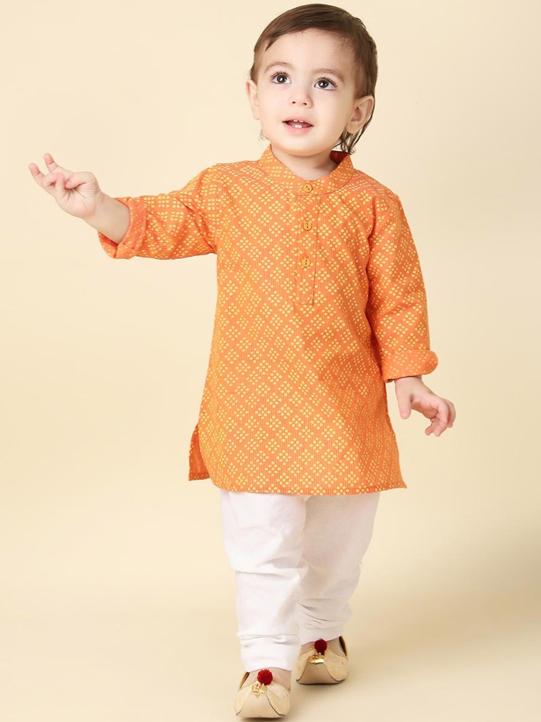 

Fabindia Boys Geometric Printed Cotton Kurta, Orange