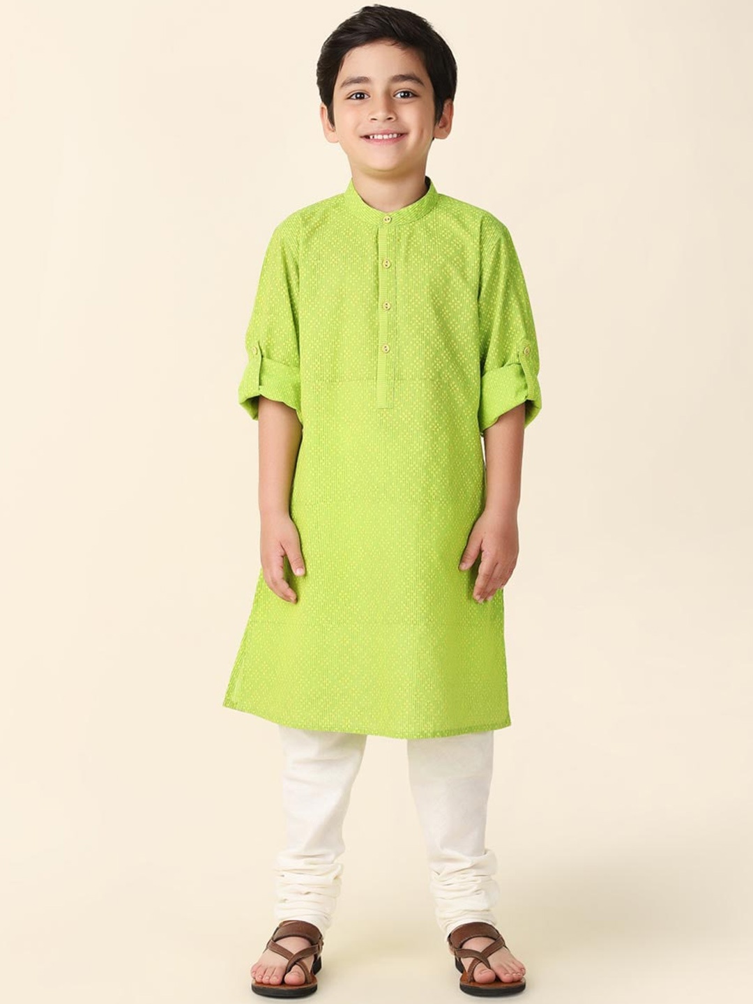 

Fabindia Boys Geometric Band Collar A-Line Roll-Up Sleeves Kurta, Green