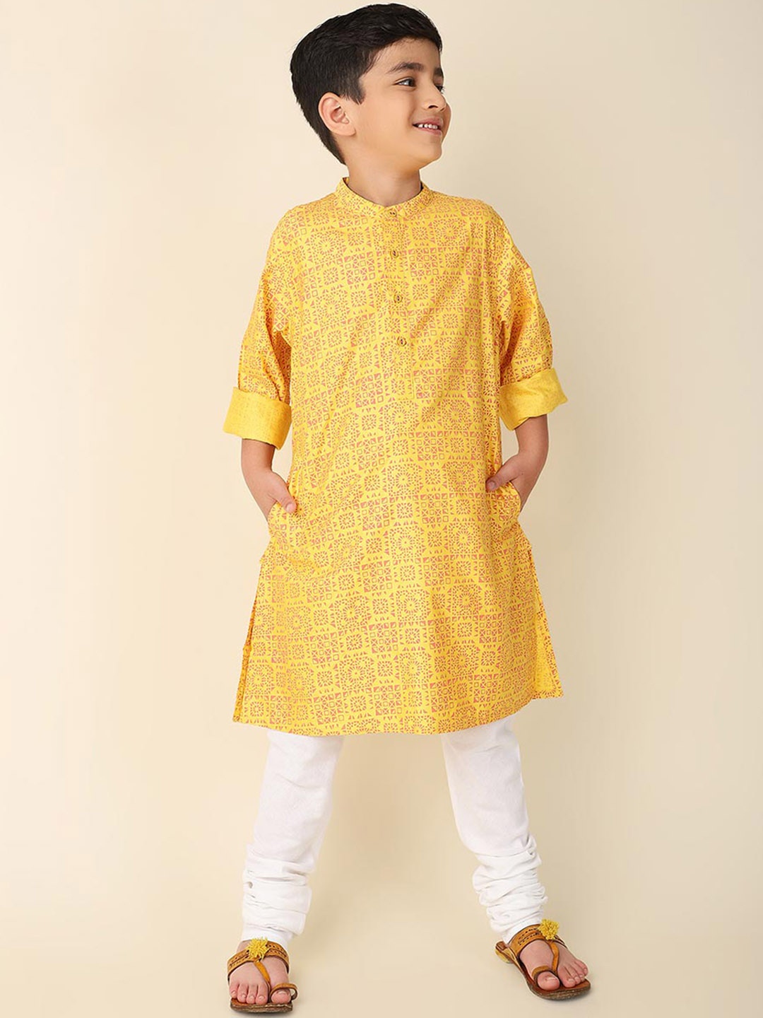 

Fabindia Boys Geometric Printed Mandarin Collar Straight Kurta, Yellow