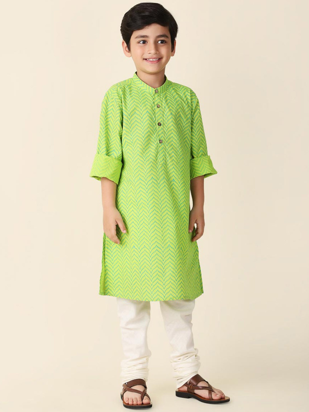 

Fabindia Boys Geometric Printed mandarin Collar Cotton Straight Kurta, Lime green