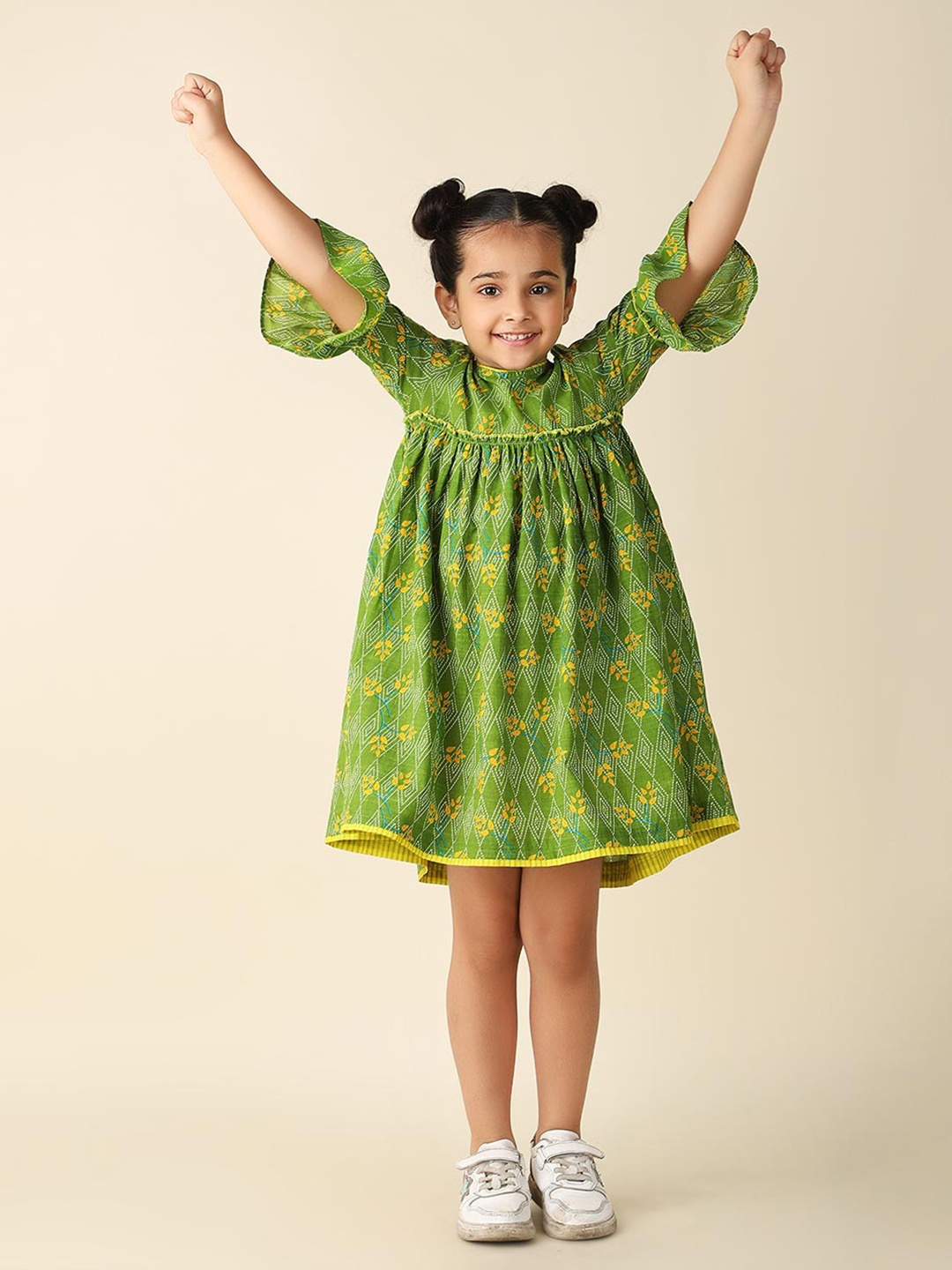 

Fabindia Girls Floral Printed Bell Sleeves Cotton A-Line Dress, Green