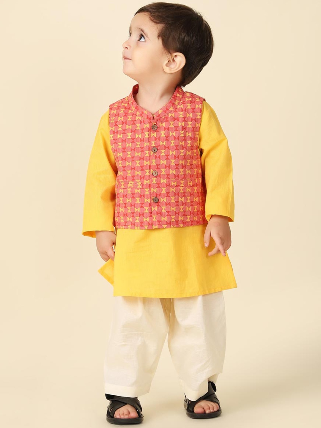 

Fabindia Infant Girls Pure Cotton Kurta With Pyjamas & Nehru jacket, Yellow
