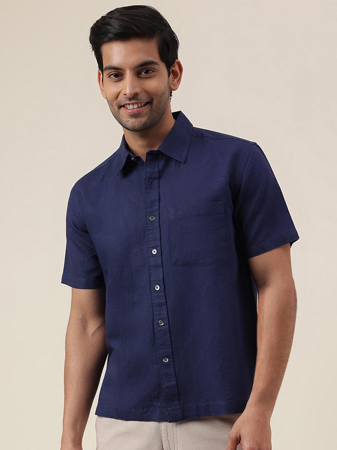 

Fabindia Spread Collar Short Sleeves Regular Fit Casual Shirt, Navy blue