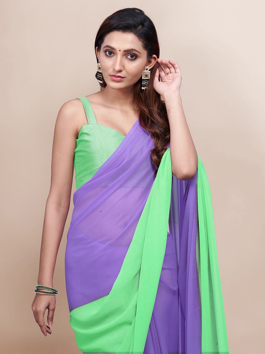 

Mitera Purple Green Colourblocked Poly Chiffon Saree
