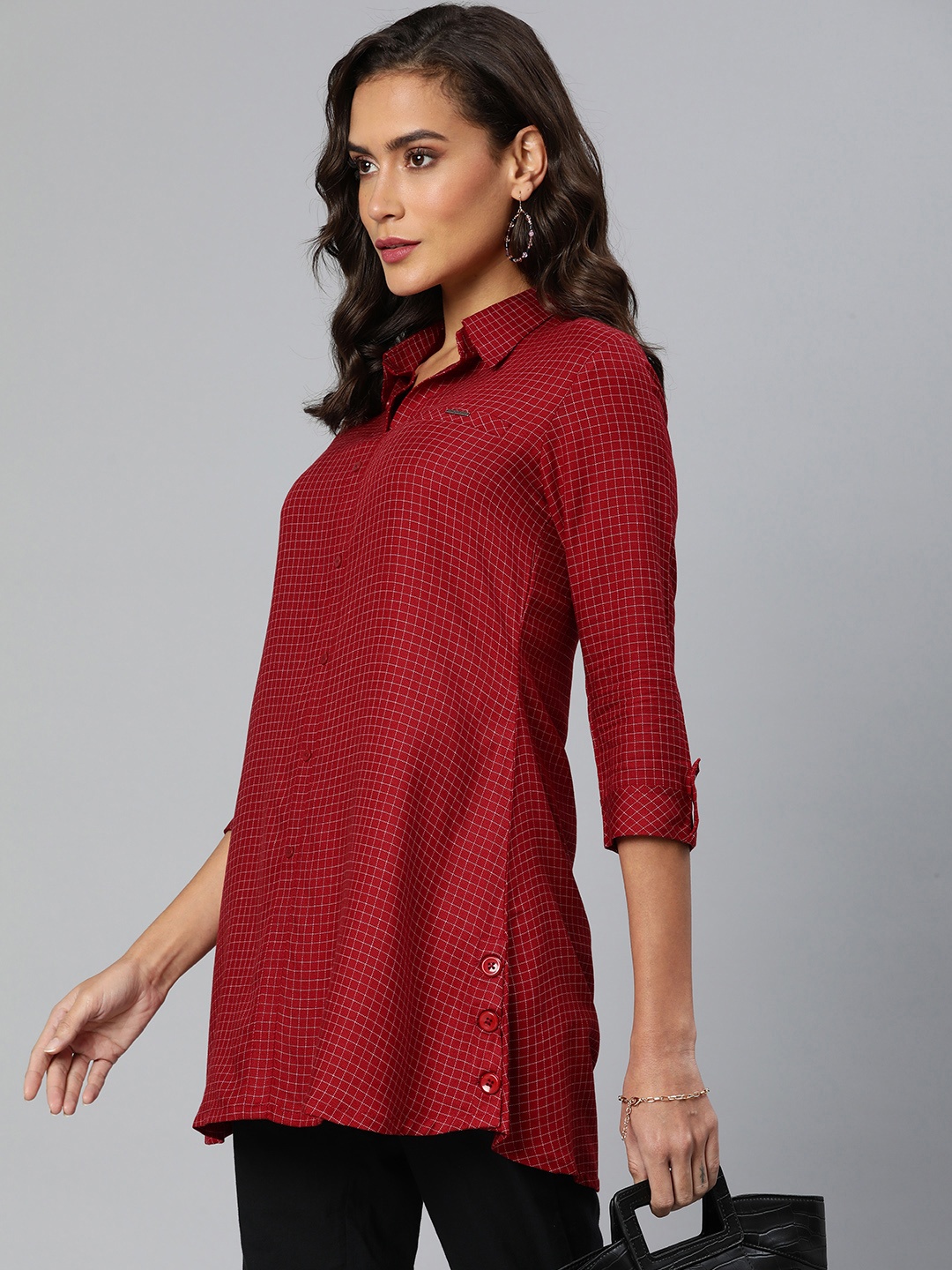 

ETIQUETTE Women Checked Straight Kurta, Red