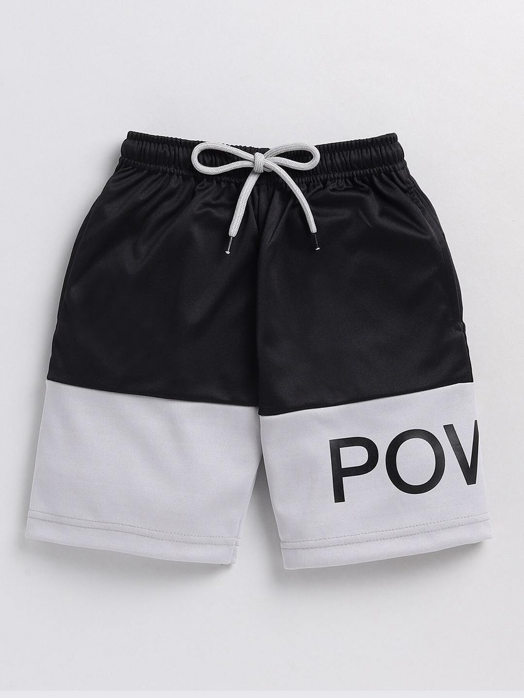

Toonyport Boys Colourblocked Outdoor Shorts, Black