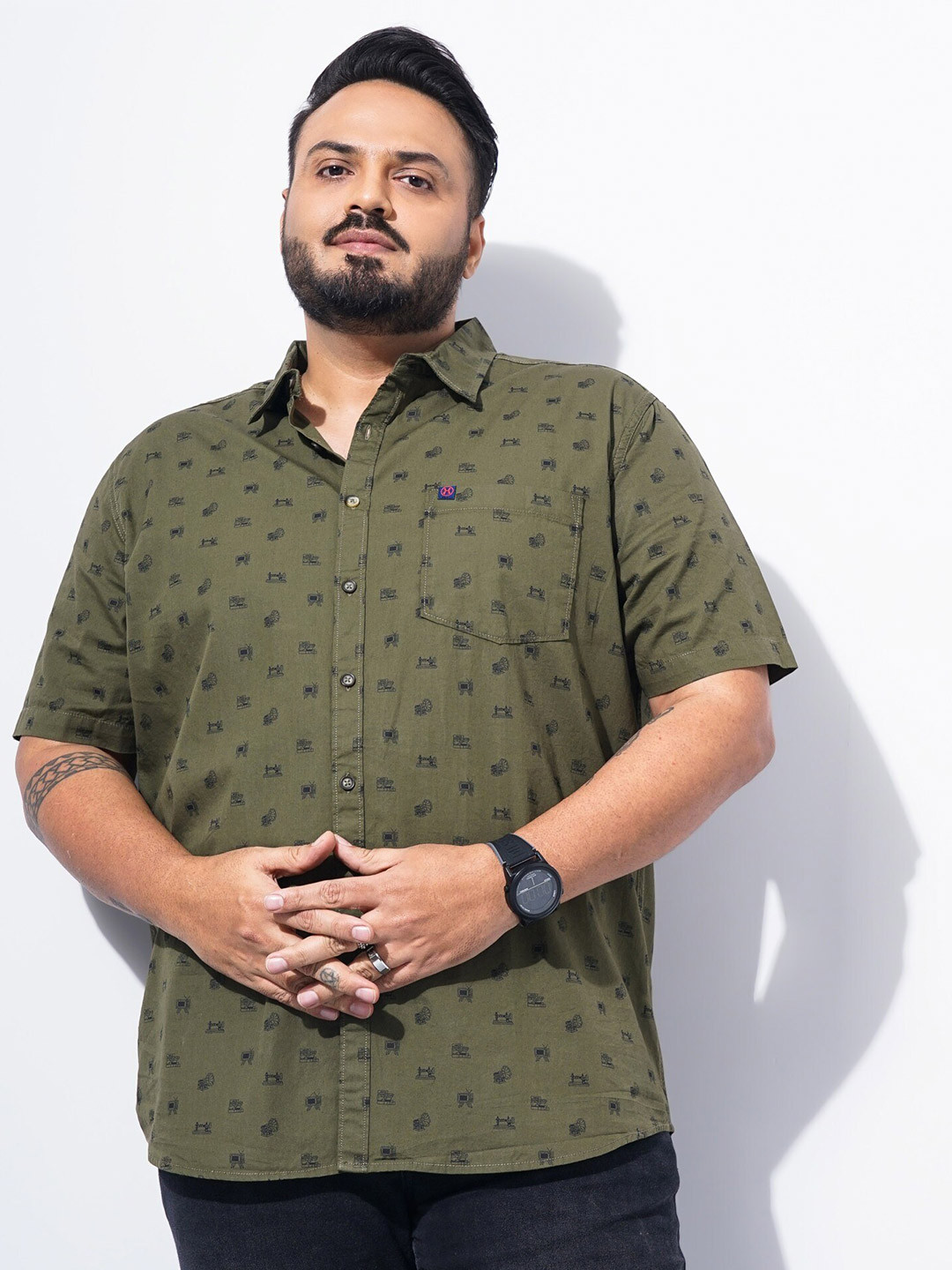 

HARDSODA Men Plus Size Conversational Printed Casual Shirt, Olive