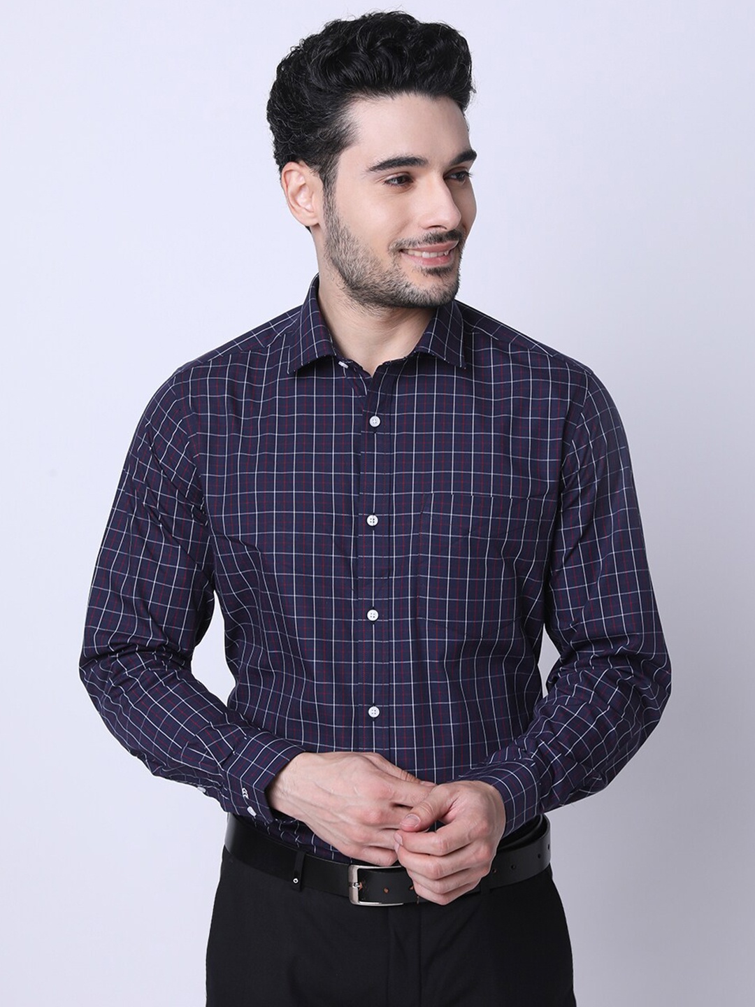 

INSPIRO Classic Slim Fit Checked Spread Collar Formal Shirt, Navy blue
