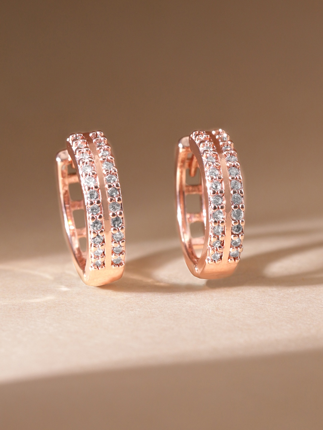 

Rubans Voguish Rose Gold-Plated Contemporary Hoop Earrings