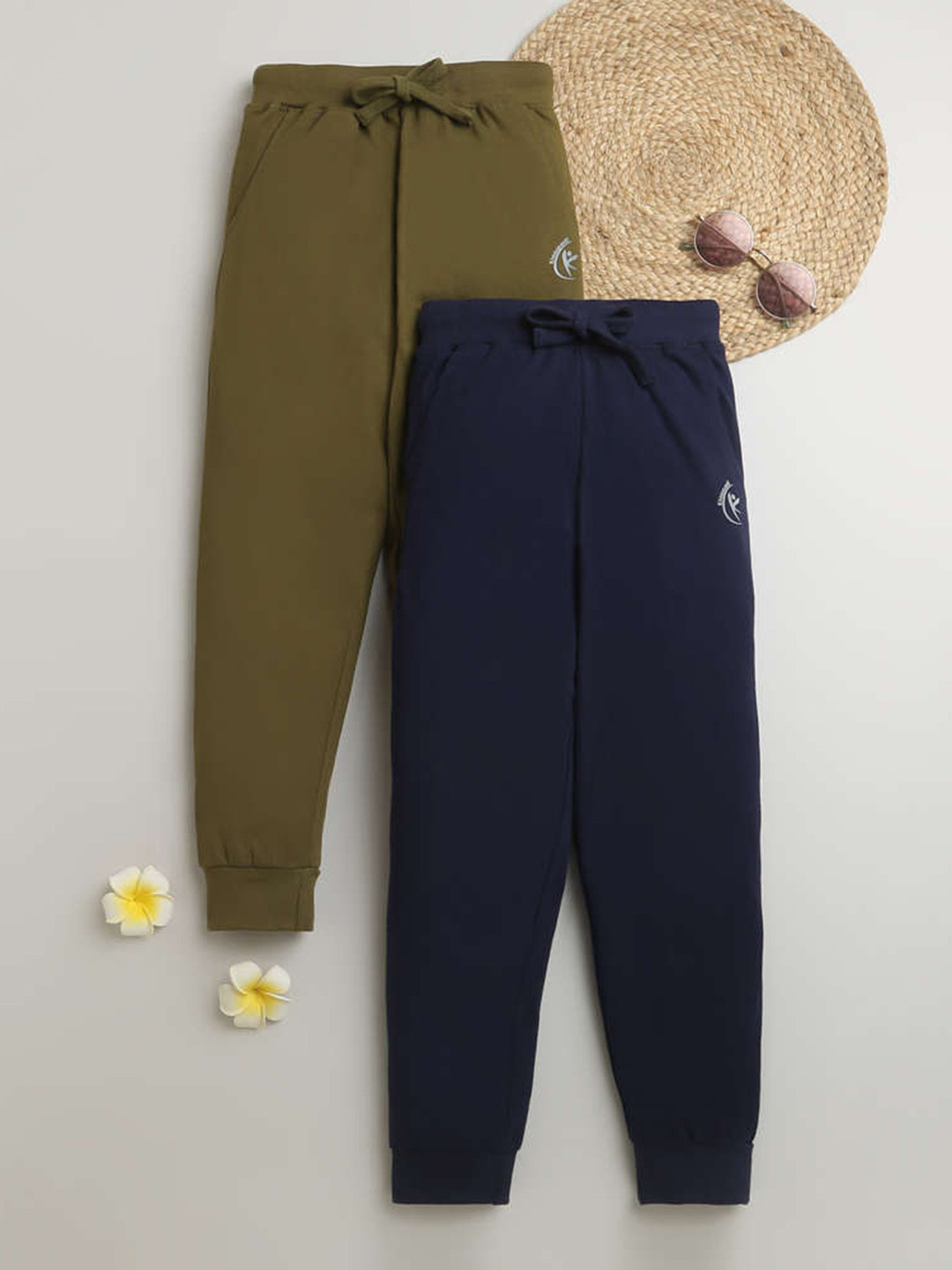 

KiddoPanti Kids Pack Of 2 Printed Pure Cotton Joggers, Green