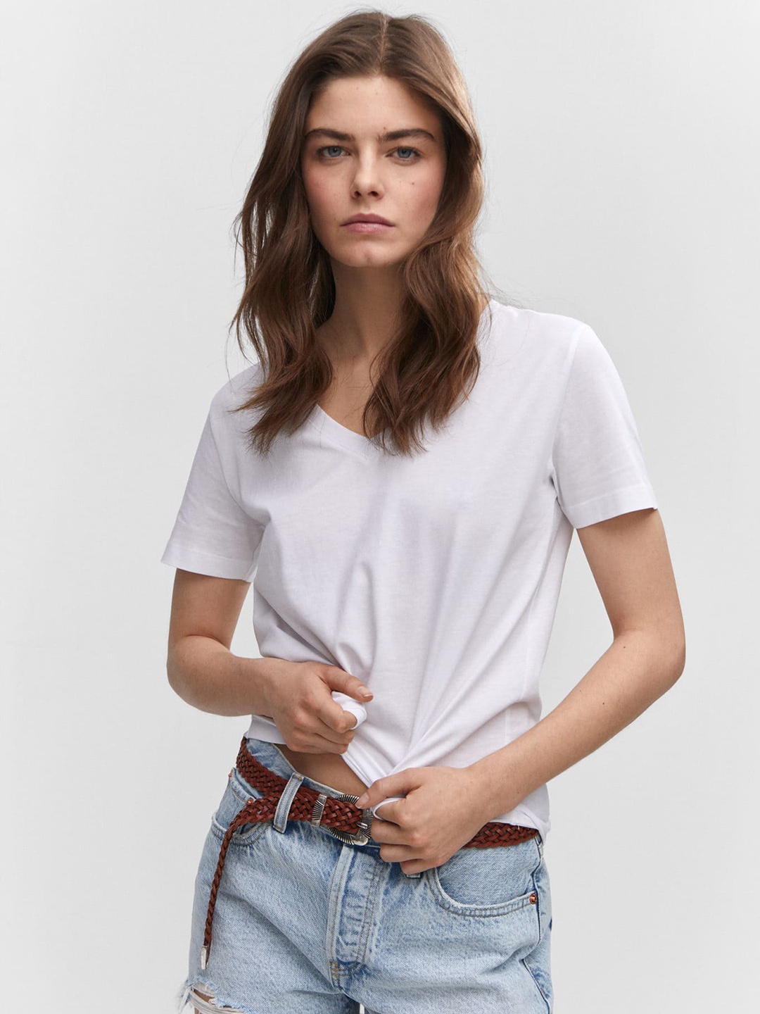 

MANGO Women V-Neck Pure Cotton T-shirt, White