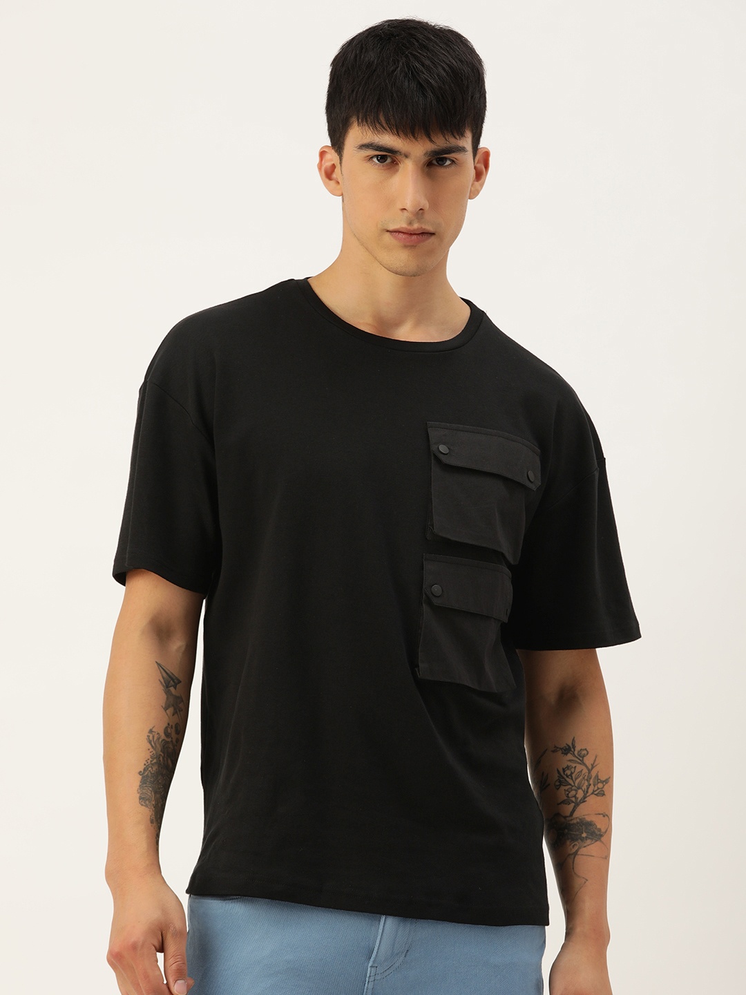 

Bene Kleed Men Solid Pocket Detailing T-shirt, Black