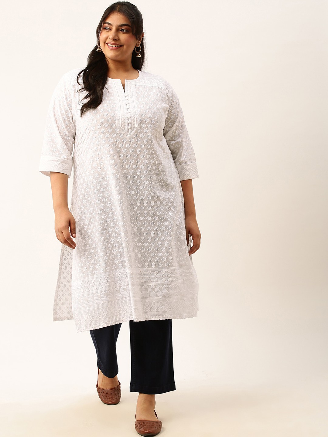 

Zola Plus Plus Size Mandarin Collar Embroidered Chikankari Straight Kurta, White
