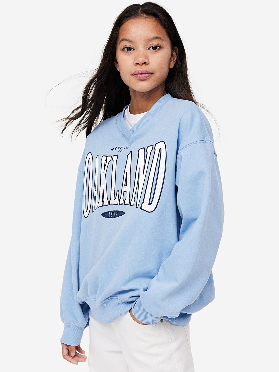 

H&M Girls Oversized Sweatshirt, Blue
