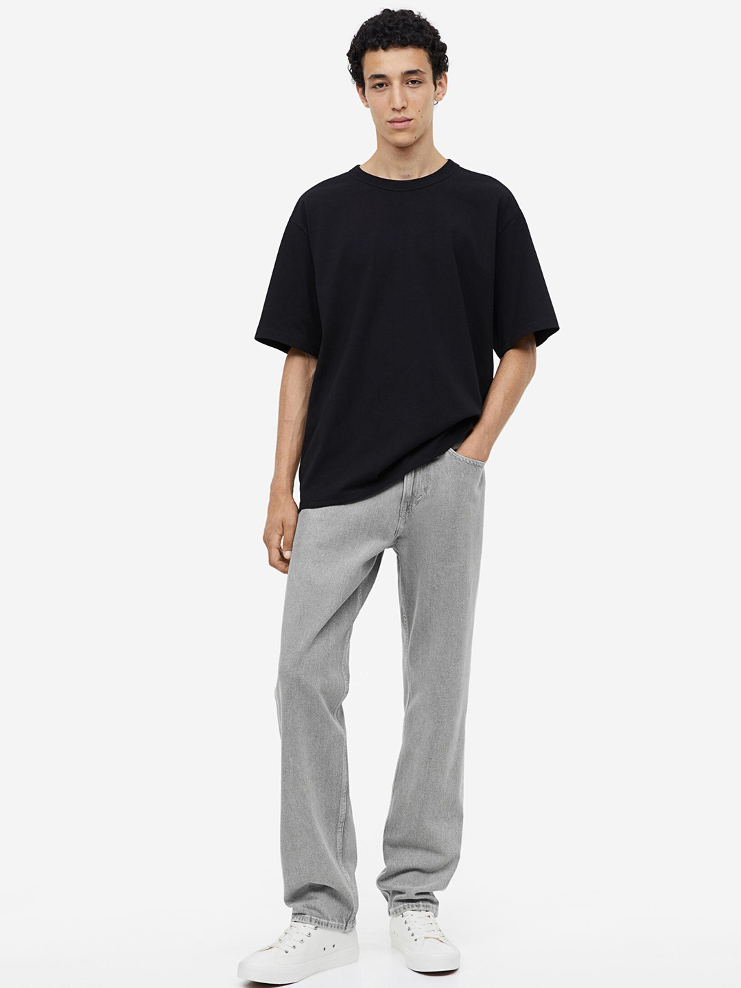 

H&M Men Pure Cotton Straight Relaxed Jeans, Grey