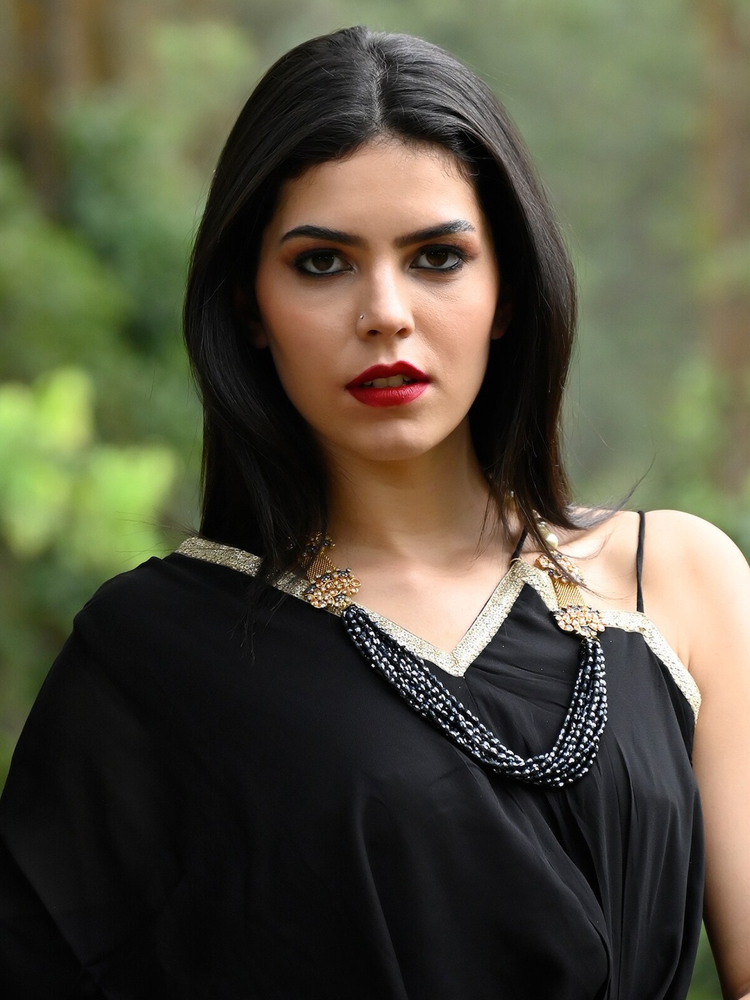 

ODETTE Layered Beaded Necklace, Black