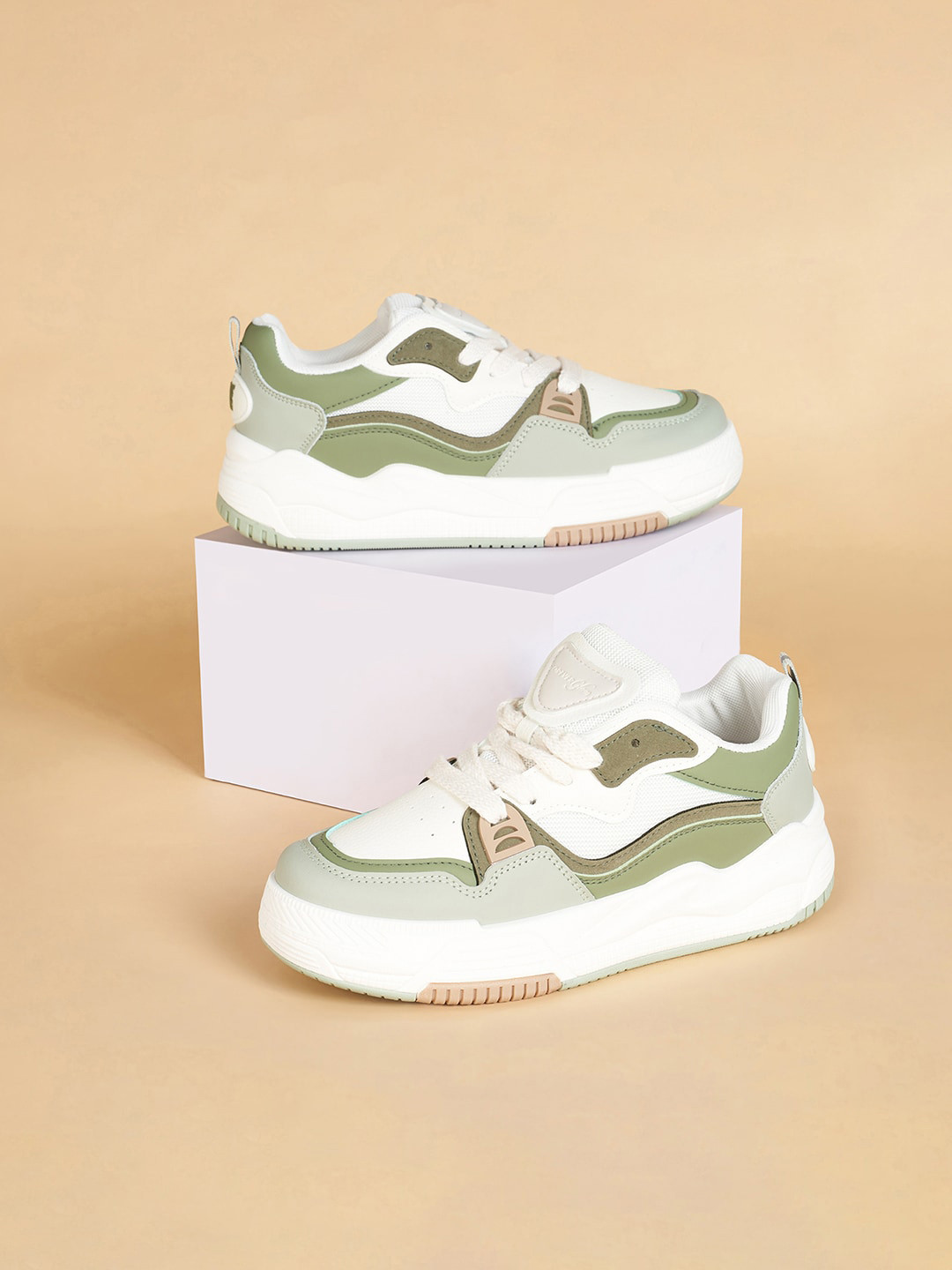 

Forever Glam by Pantaloons Women Colourblocked Comfort Insole Basics Sneakers, Sea green