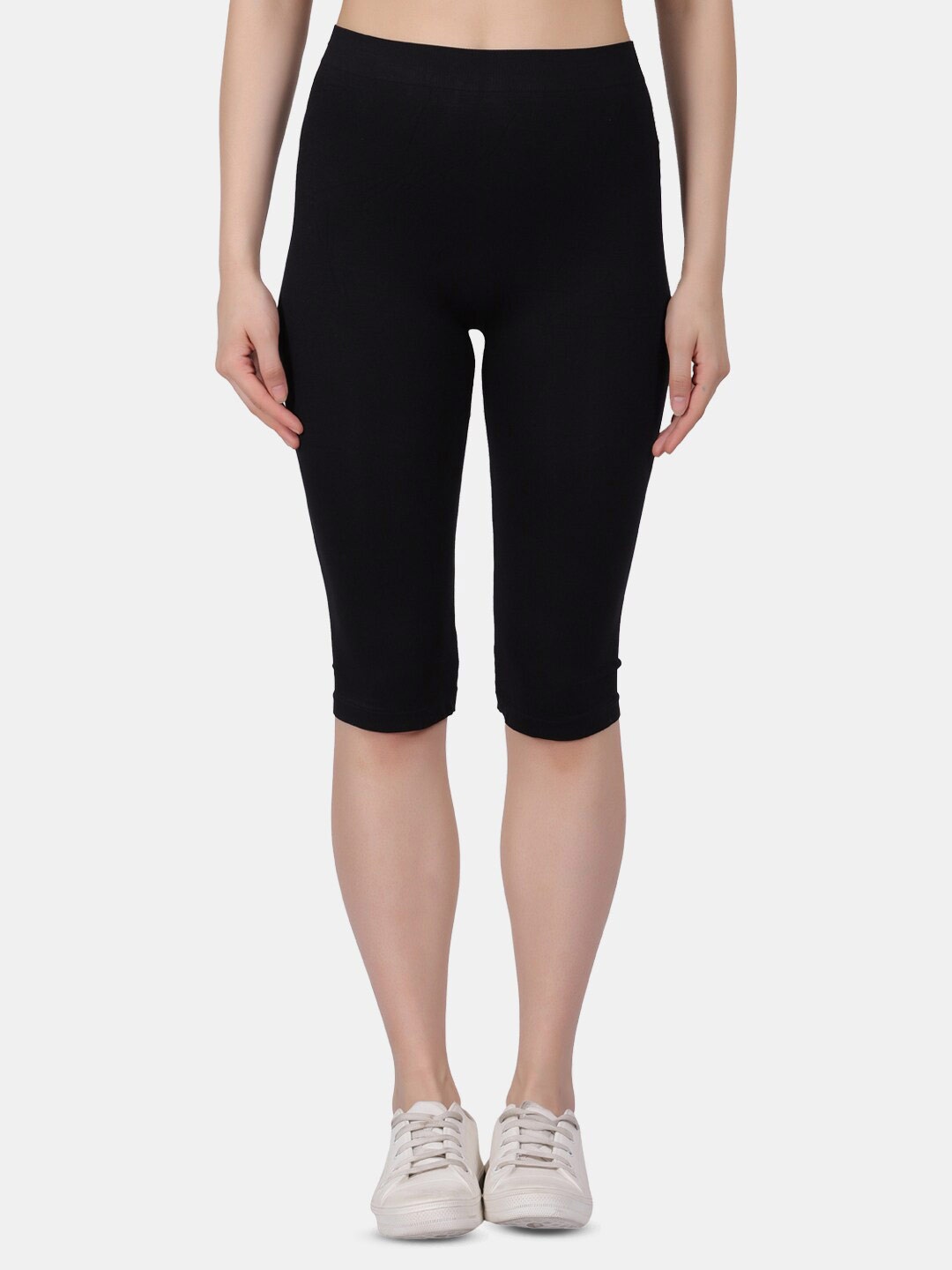 

Amour Secret Women Stretchable Capris, Black