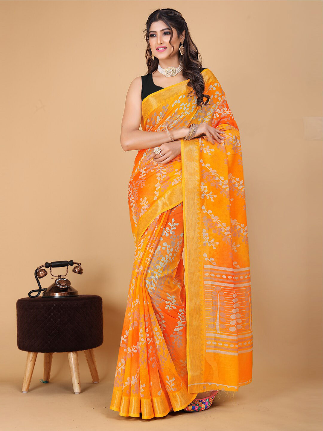 

KALINI Floral Printed Zari Saree, Yellow