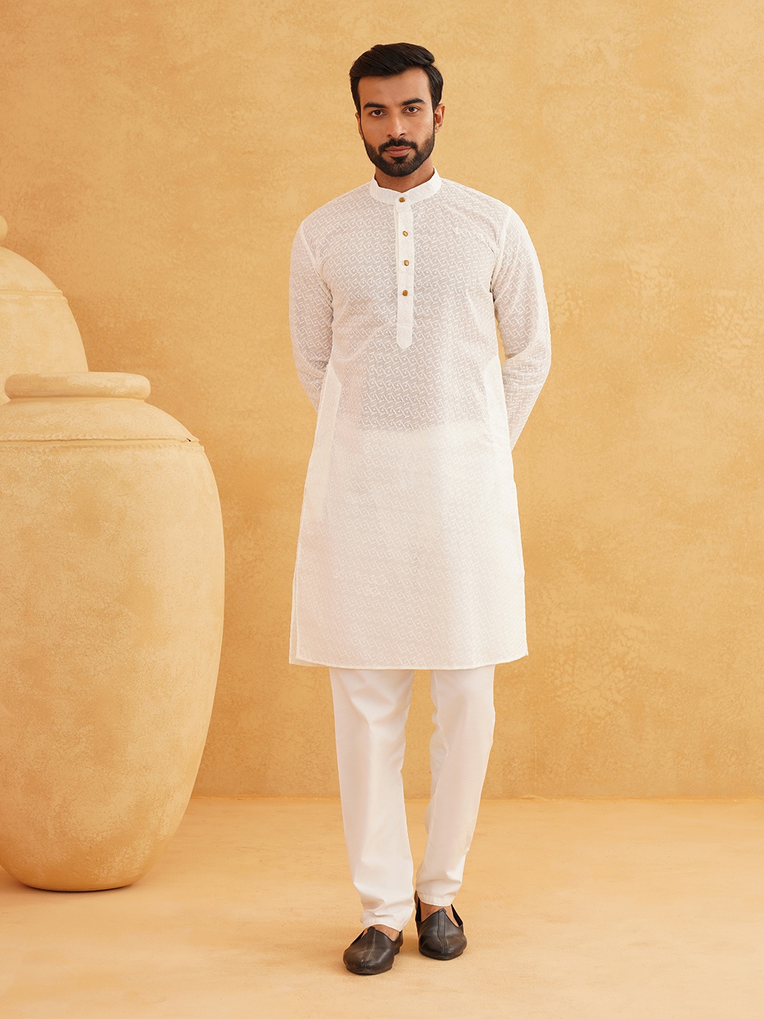 

SOJANYA Men Cream-Coloured Self Design Kurta with Churidar