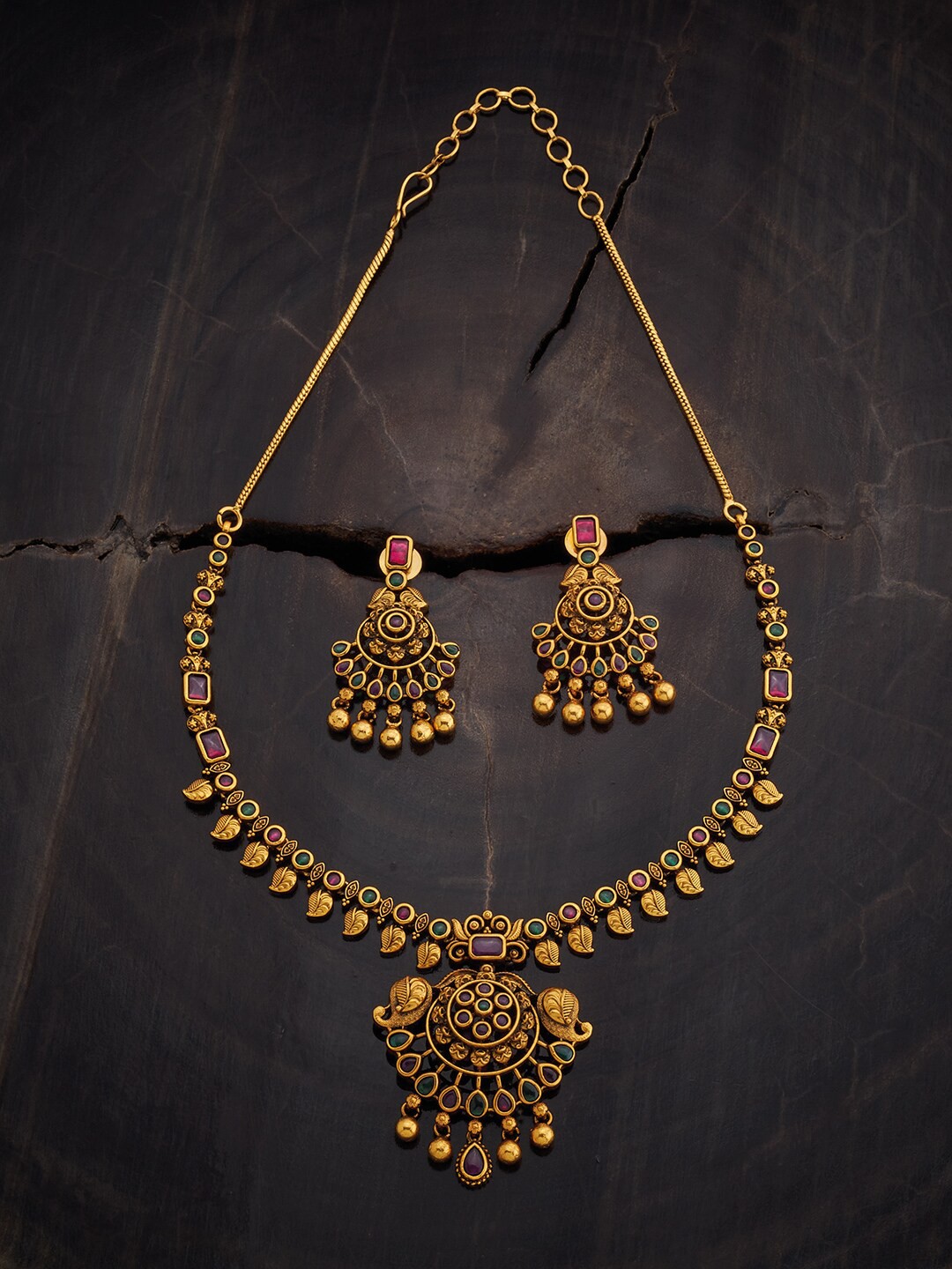 

Kushal's Fashion Jewellery Stone-Studded Antique Jewellery Set, Gold