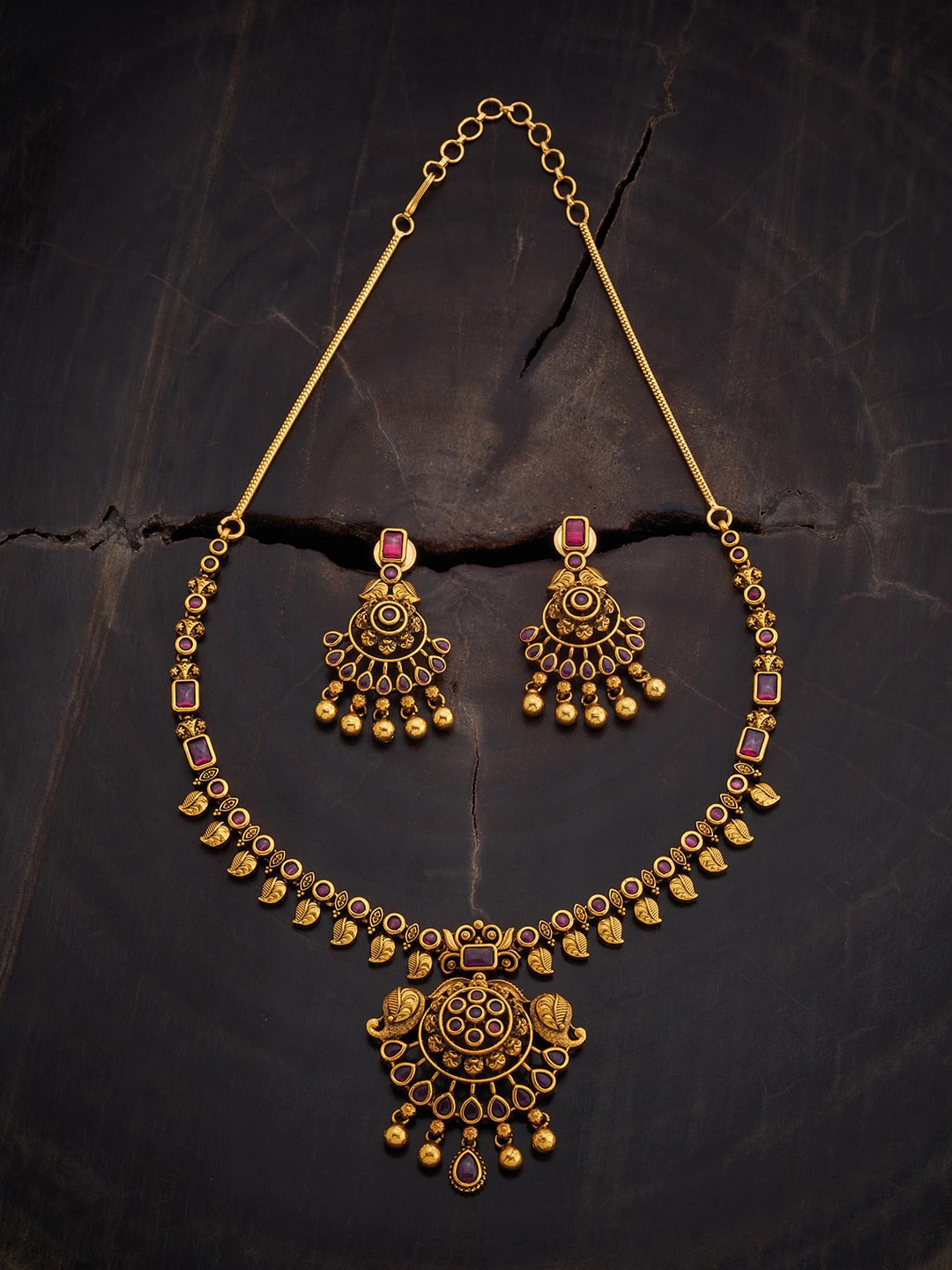 

Kushal's Fashion Jewellery Stone-Studded Jewellery Set, Gold
