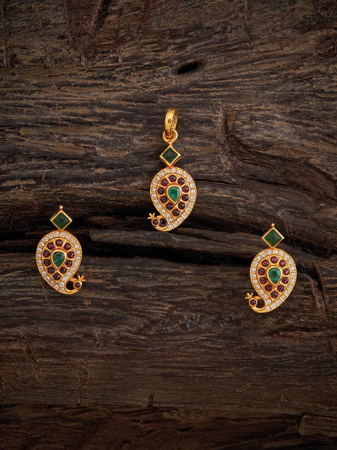 

Kushal's Fashion Jewellery Gold-Plated Stone-Studded Jewellery Set