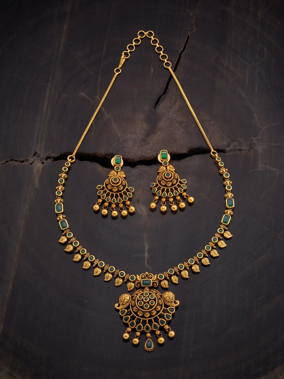 

Kushal's Fashion Jewellery Stone-Studded Jewellery Set, Gold