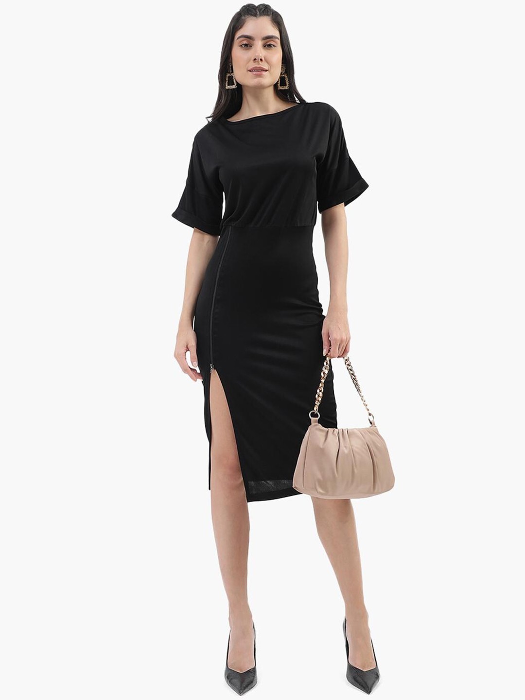 

Virgio Boat Neck Flared Sleeves Sheath Dress, Black