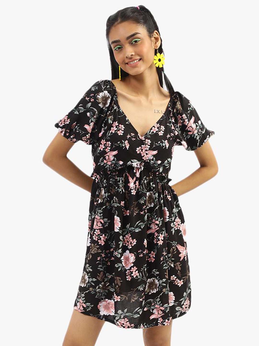 

Virgio Floral Printed V-Neck Puff Sleeve Gathered A-Line Dress, Black