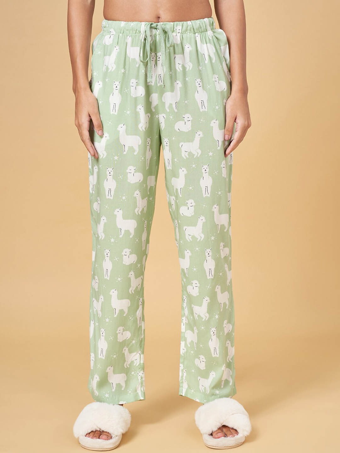 

Dreamz by Pantaloons Printed Lounge Pants, Green
