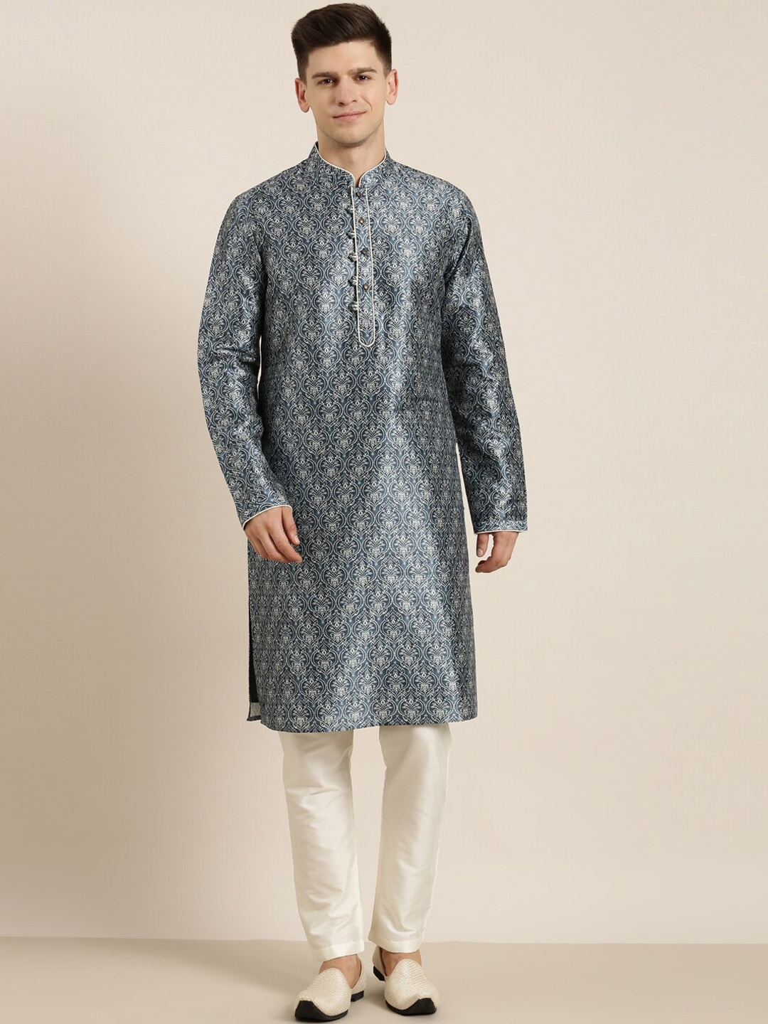 

TheEthnic.Co Ethnic Motifs Printed Regular Kurta with Pyjamas, Blue