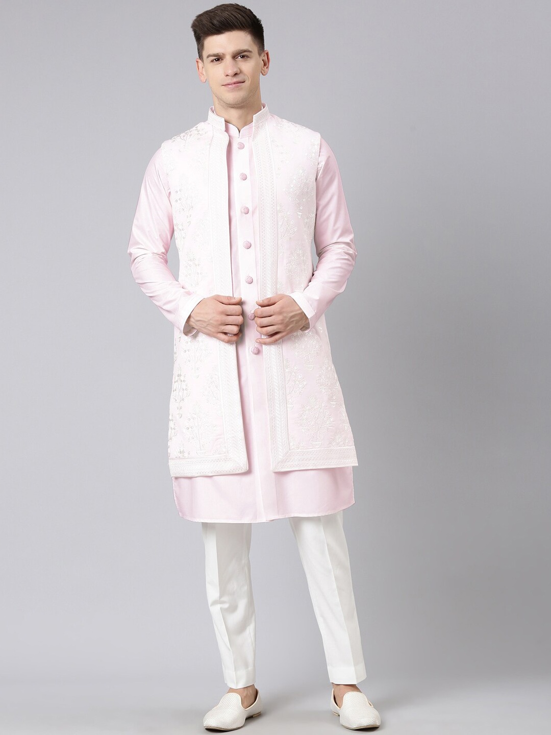 

TheEthnic Co Ethnic Motifs Embroidered Regular Kurta with Trousers & Long open Jacket, Pink