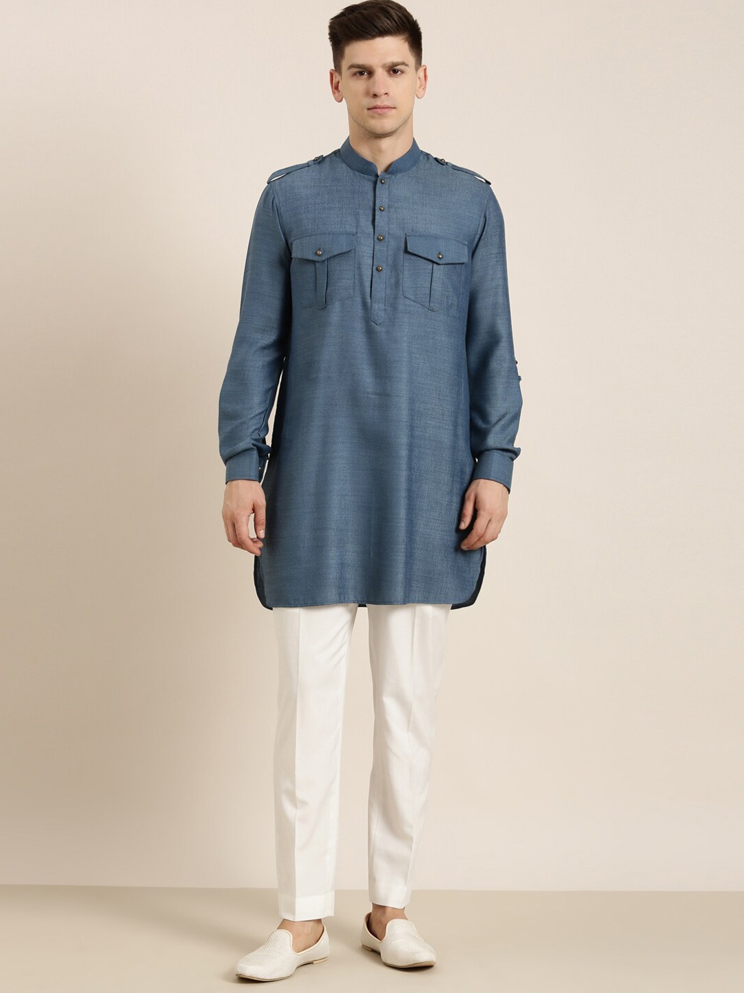 

TheEthnic Co Mandarin Collar Pathani Regular Kurta with Pyjamas, Blue