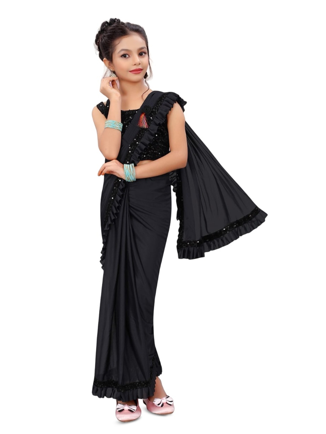 

Dhyey Fashion Girls Embellished Sequinned Detailed Lycra Saree, Black