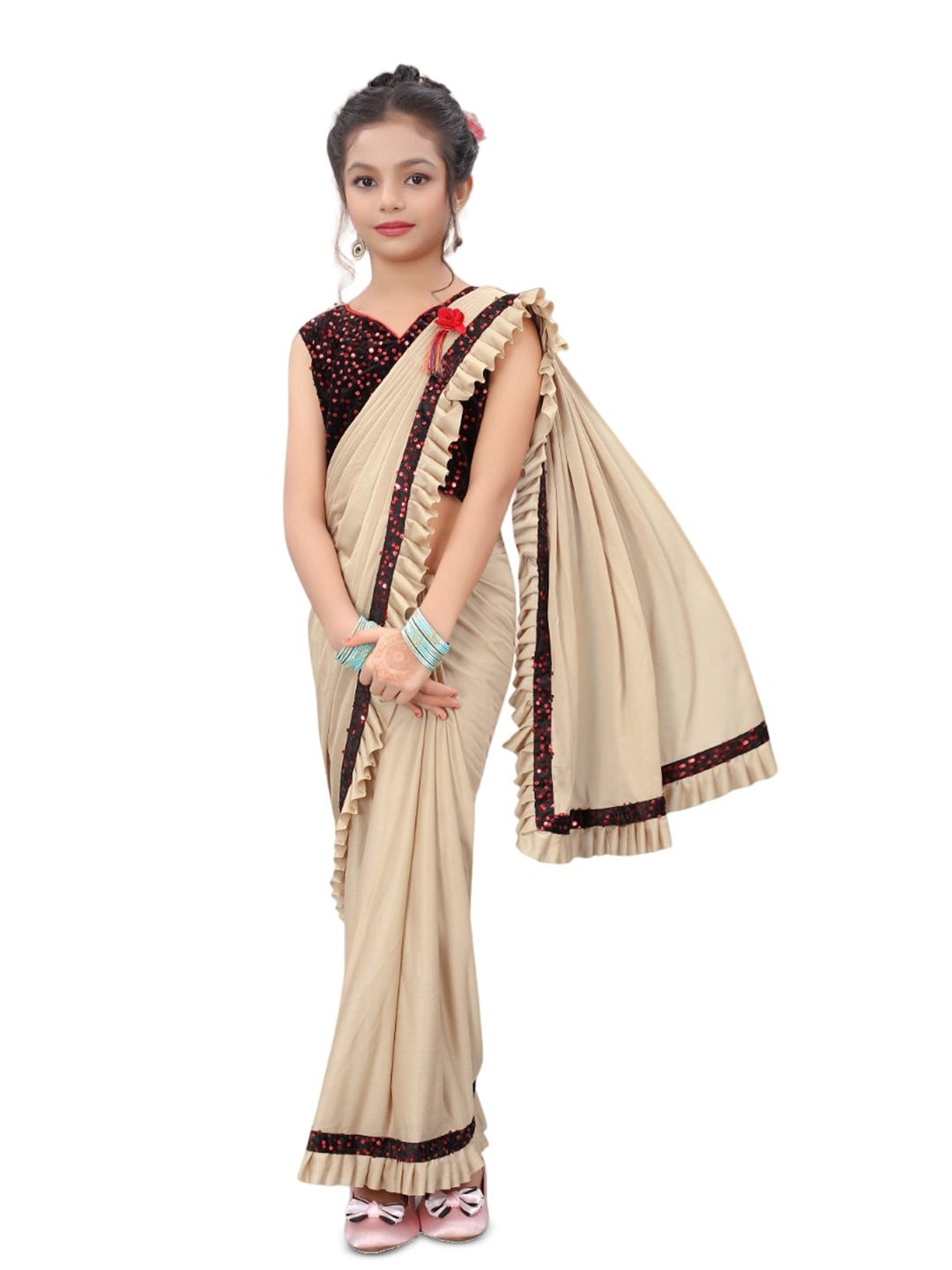 

Dhyey Fashion Girls Embellished Sequinned Detailed Lycra Saree, Cream