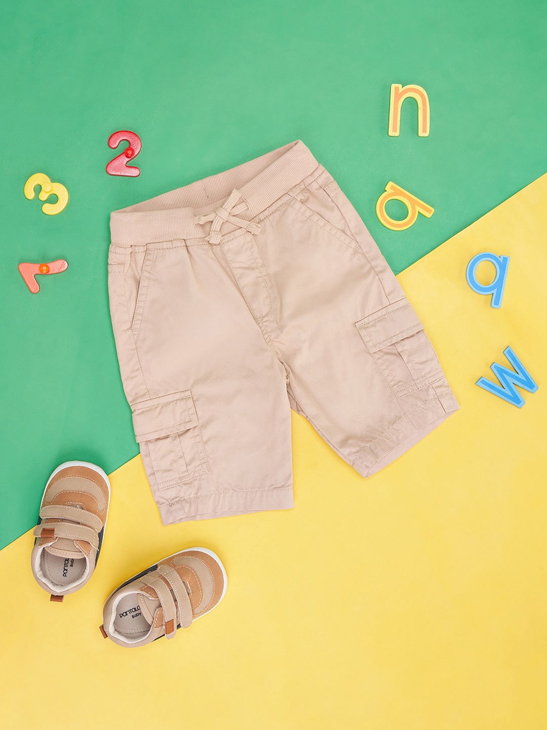 

Pantaloons Baby Boys Cotton Cargo Shorts, Beige