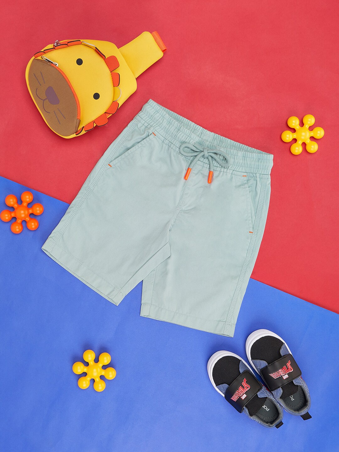 

Pantaloons Junior Boys Mid Rise Cotton Shorts, Green