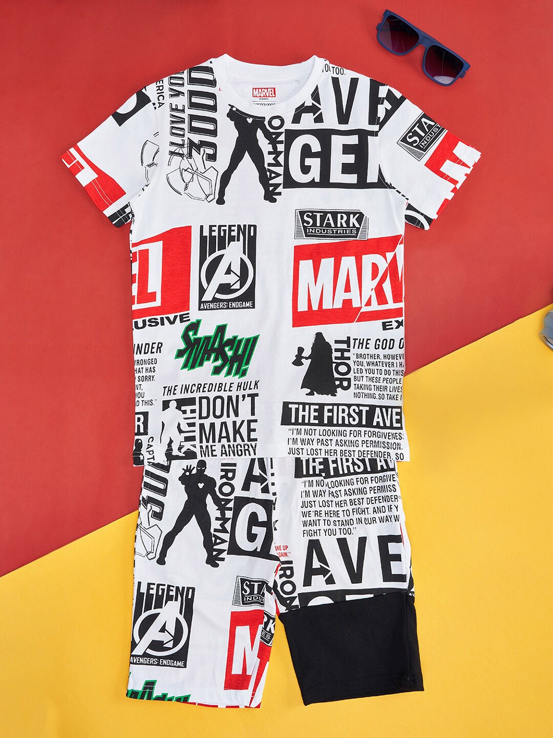 

Pantaloons Junior Boys Avengers Printed Pure Cotton T-shirt With Shorts, White