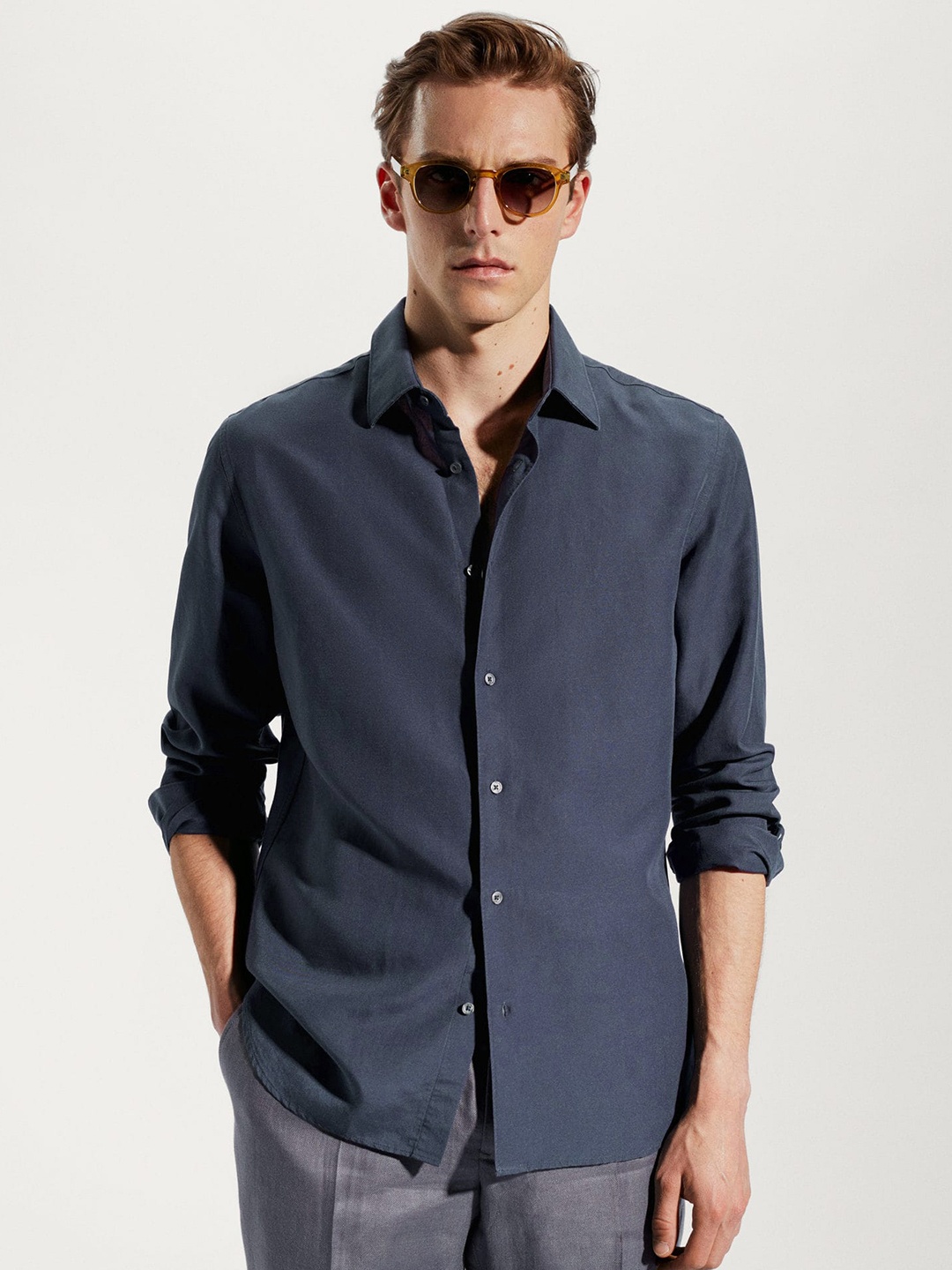

MANGO MAN Solid Casual Shirt, Navy blue