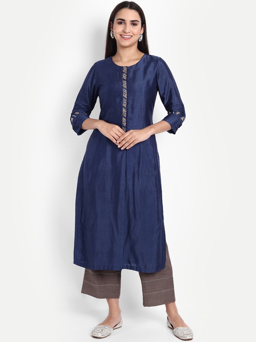 

SUTI Round Neck Pure Silk Kurta with Trousers, Blue