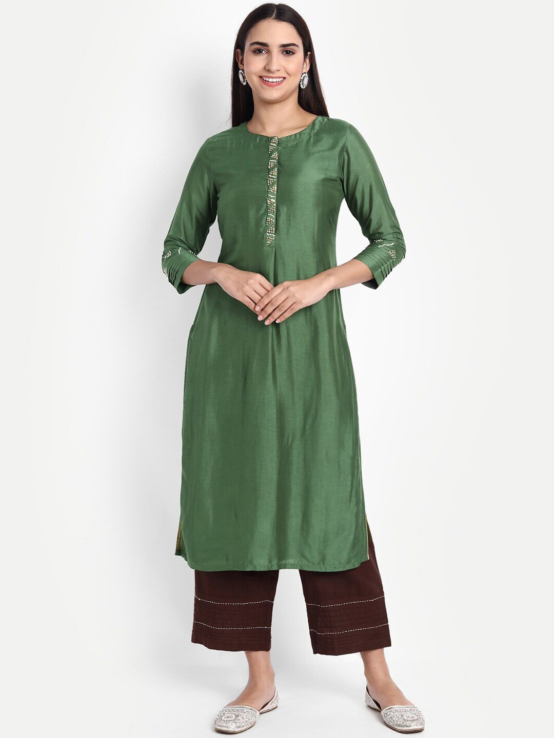 

SUTI Round Neck Pure Silk Kurta with Trousers, Green