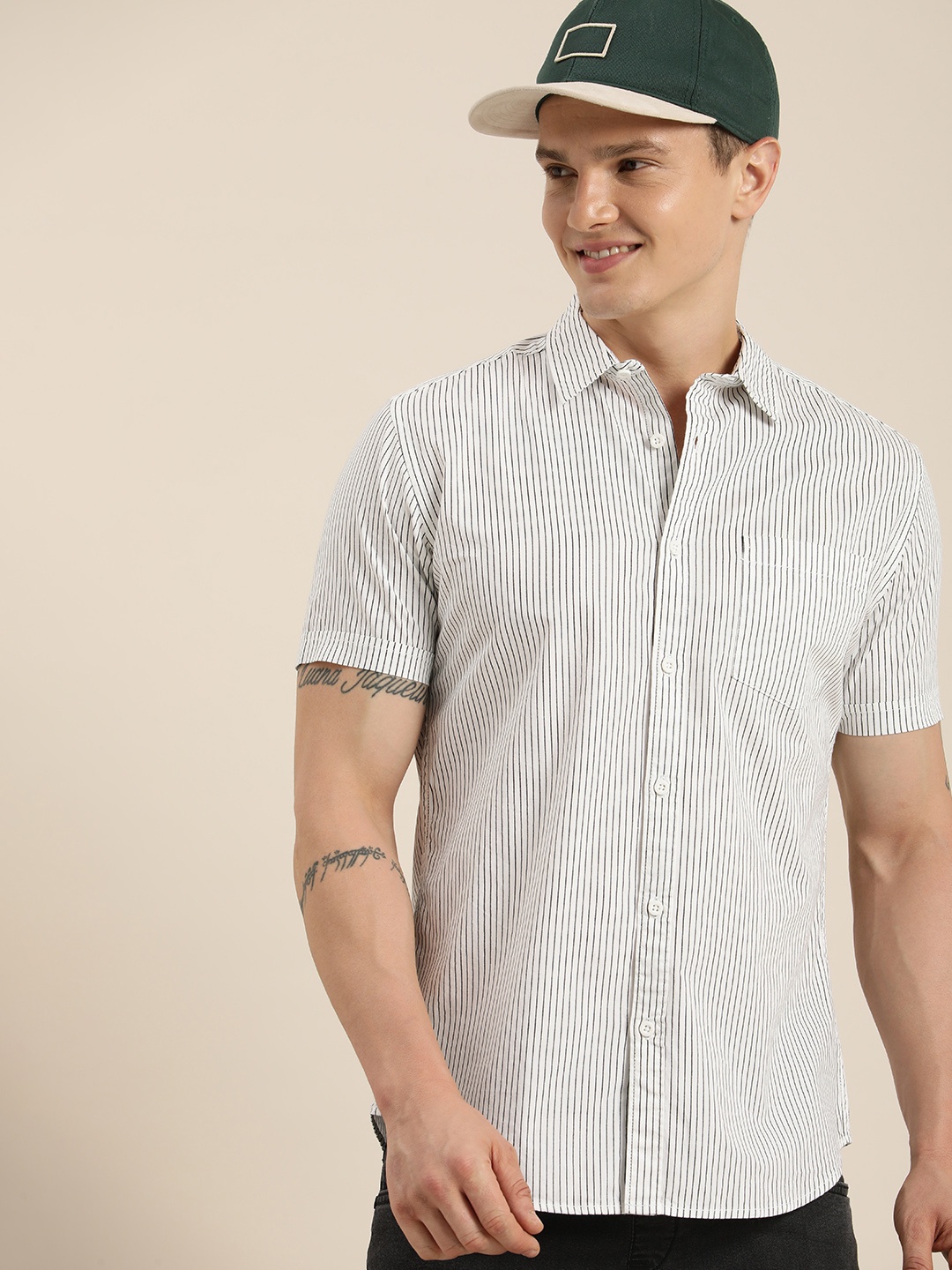 

HERE&NOW Men Slim Fit Opaque Striped Casual Shirt, White