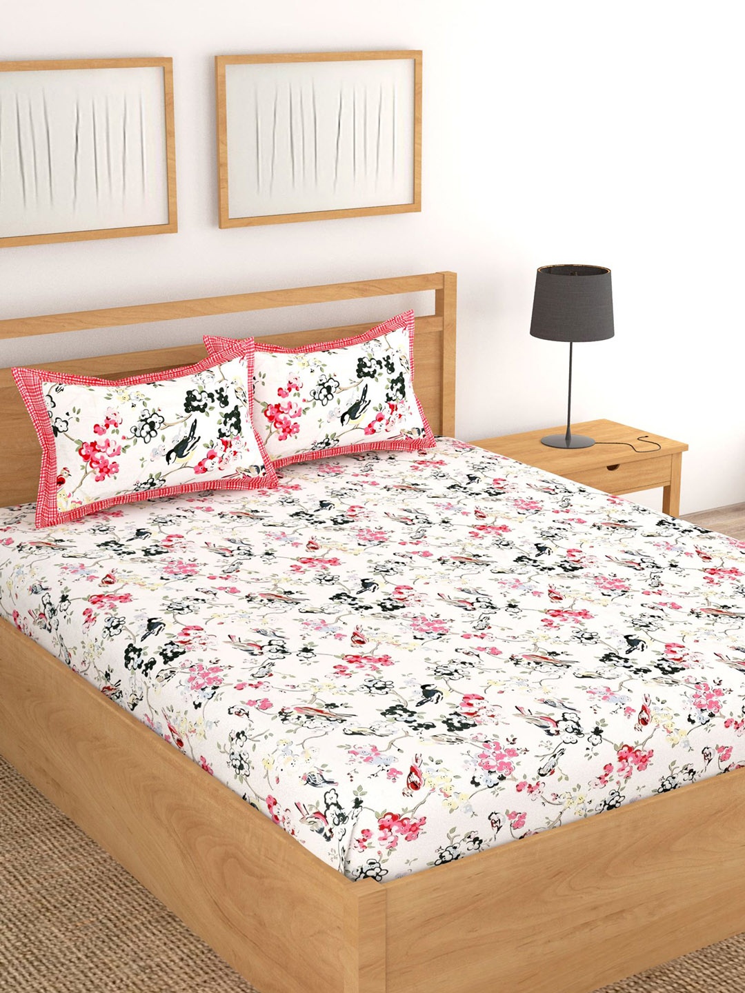 

Lali Prints Pink & White Floral Cotton 250 TC King Bedsheet With 2 Pillow Covers