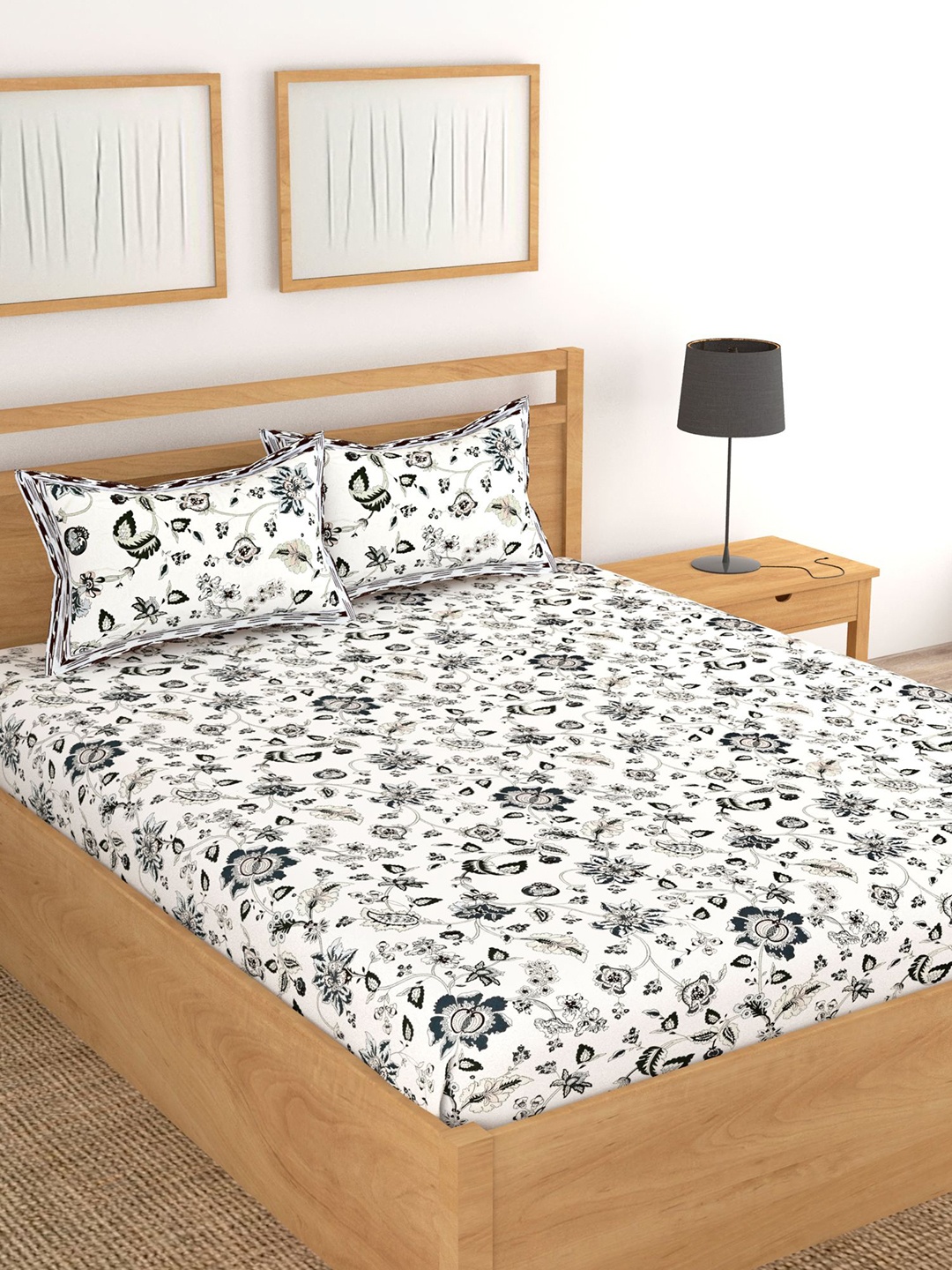 

Lali Prints White & Grey Printed Cotton 250 TC King Bedsheet with 2 Pillow Covers