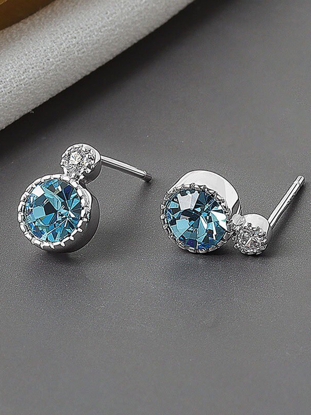 

MYKI Silver-Plated Studs Earrings